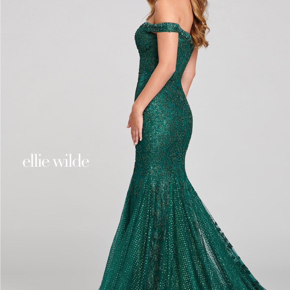 Ellie Wilde Emerald Off-Shoulder Dress - Picture 2 of 2